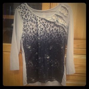 Grey designed animal print tee